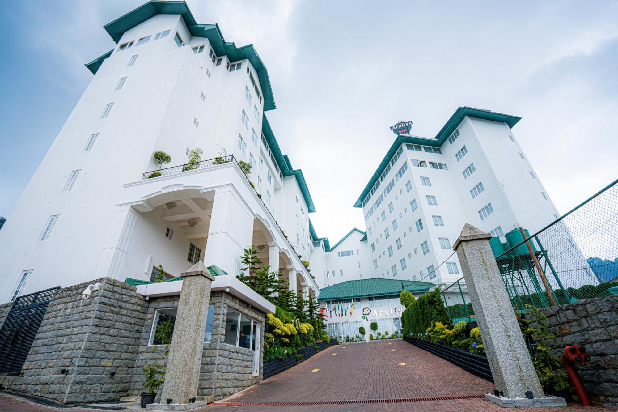 Araliya Red - Budget Friendly Hotel- Where You Find Stunning 360 Panoramic View Of Nuwara Eliya Extérieur photo