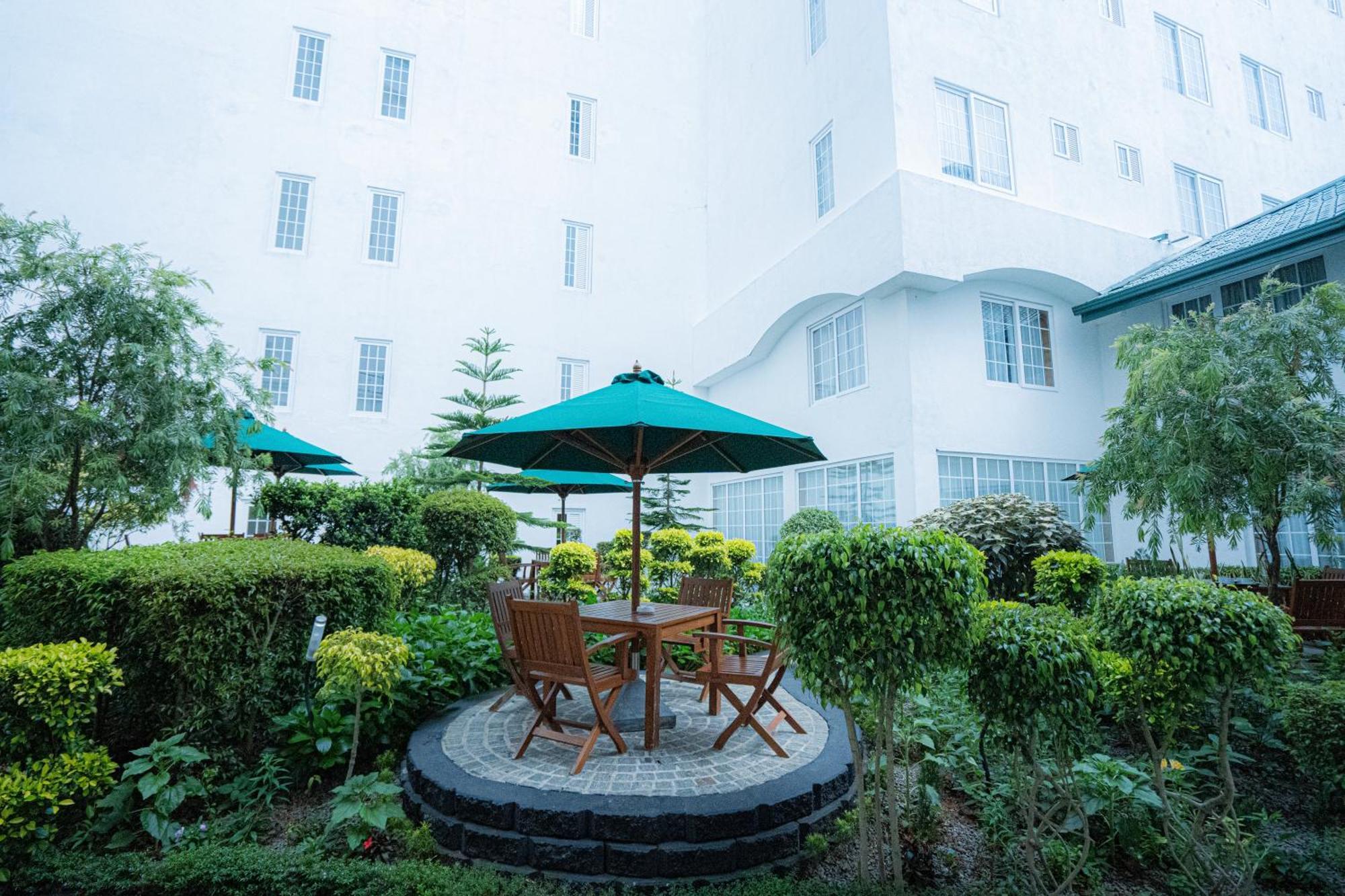 Araliya Red - Budget Friendly Hotel- Where You Find Stunning 360 Panoramic View Of Nuwara Eliya Extérieur photo
