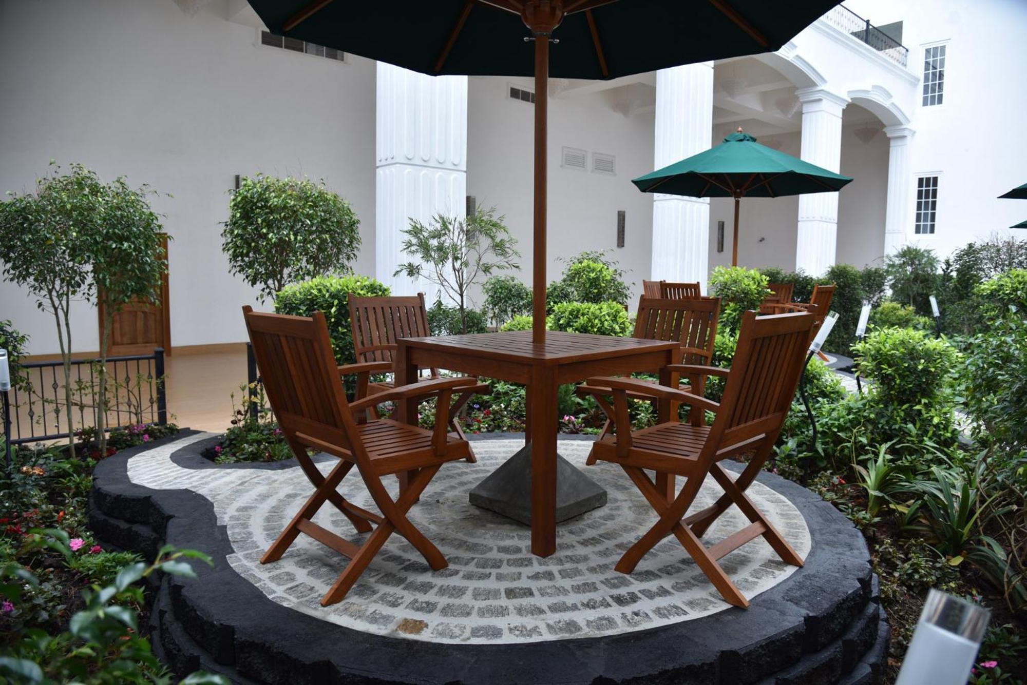 Araliya Red - Budget Friendly Hotel- Where You Find Stunning 360 Panoramic View Of Nuwara Eliya Extérieur photo